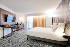 Hotels Novotel Paris Centre Bercy : Chambre Double Exécutive avec Balcon