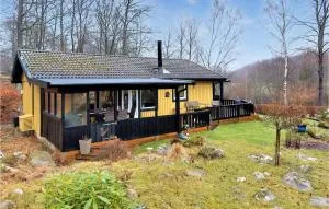 3 Bedroom Lovely Home In Åsljunga - Orkelljunga