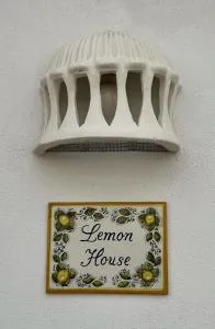 Lemon House - Уэртас-Бахас