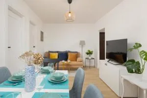 Spacious Apartment Suwalska Targówek by Noclegi Renters - Annopol
