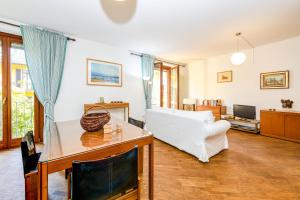 Apartment in the center of Salò