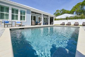 30A Pet Friendly Beach House - Seacrest Serenity by Panhandle Getaways