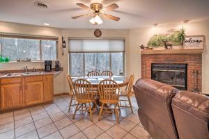 Apt in Pisgah Natl Forest! Fireplace and Mtn Views