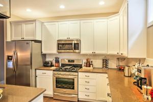 Downtown Coeur dAlene Rental Near Lake!