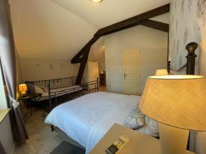 B&B / Chambres d'hotes L'Oustaloise : photos des chambres