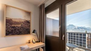 Victoria Hotel & Residence