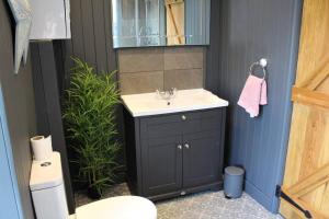 Caterpillar Cottage, tucked away in Kelbrook