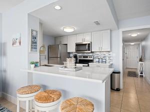 LR 309 - Ms, Annies Oasis