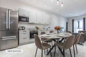 Appartements Residence Topaze - Central - Luxurious - 50m Croisette Palais - LRA CANNES : photos des chambres