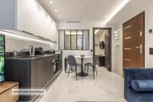 Appartements Residence Topaze - Central - Luxurious - 50m Croisette Palais - LRA CANNES : photos des chambres