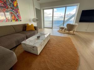 Amazing sea view apartment