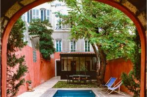 Superb loft featuring garden, sauna and private pool