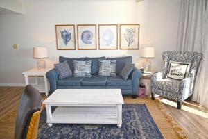 Pelican Beach 1506 by Pelican Beach Management