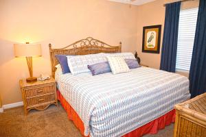 Pelican Beach 1506 by Pelican Beach Management