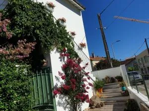 Appartement duplexe de 1 à 4 chambres privées dans maison - 罗什莫尔