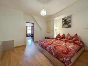 The One & Only in Sion