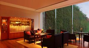 The Oberoi, 443 Udyog Vihar, Phase V, Gurgaon - 122 016, Haryana, India.