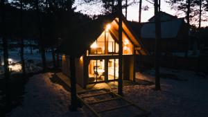 HIŠA ZIMAZAKON BLOKE 