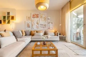 Something different in Chalkida - Kánithos