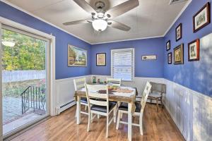 Charming Rocky Point Home about 1 Mi to Beach!