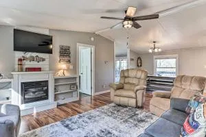 Pet-Friendly Flemington Home with Lake Access! - Galmey