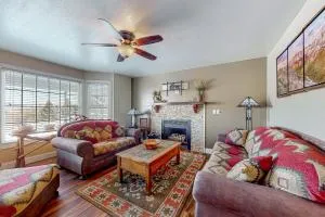 Turkey Knoll House - Summerset