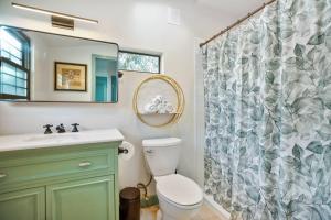 Quail Cottage Clarkdale-Renovated Historic Cottage Sedona Jerome Wineries