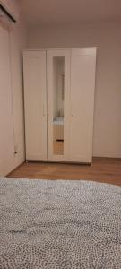 Old Cherry Apartment