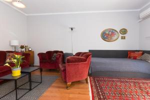 Apartments by the sea Njivice, Krk - 20519