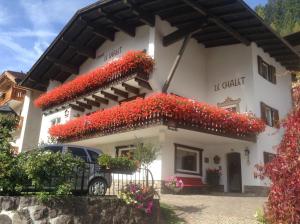 2 hvězdičkový hotel Garni Le Chalet Santa Cristina in Val Gardena Itálie