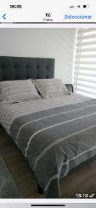 6,Costado Clínica Las Condes,3 Personas