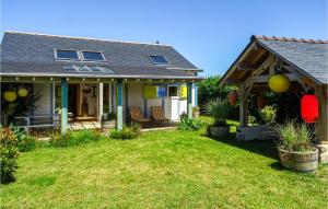 Maisons de vacances 2 Bedroom Gorgeous Home In Plouguerneau : photos des chambres