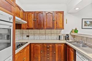 Fuller Holidays-Unit Pacific