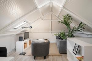 Casa da Lombada by An Island Apart