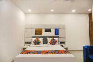 FabHotel F9 Noida Sector 27