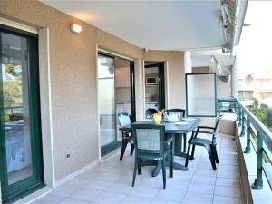 Appartement Cavalaire-sur-Mer, 3 pièces, 6 personnes - FR-1-226B-21