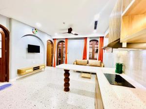 Rova Hotel Phú Quốc