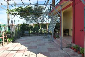 H and H Guesthouse