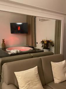 NM Luxury Suites