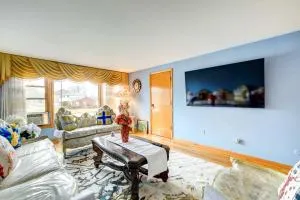 Oak Lawn Apartment about 2 Mi to Ford City Mall! - 乔利埃特