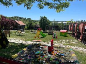 Holiday Home Rodjak sa sela