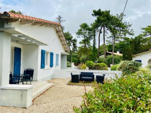 Maisons de vacances Villa Estoril Ronce les Bains : photos des chambres