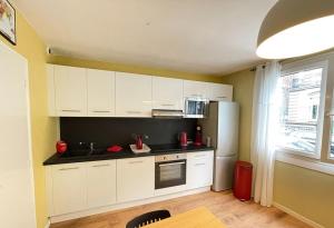 Appartements Appartement Cosy Feng Shui 4 personnes Le Havre City Room : Appartement 1 Chambre