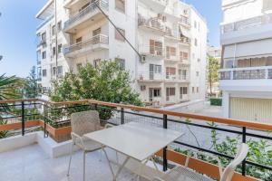 Premium Apartments in Paleo Faliro by UPSTREET