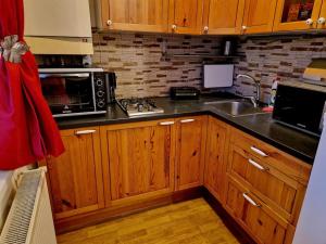 Slnečný byt v blízkosti historického centra Free Parking