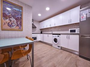 Classbedroom Park Güell Apartment