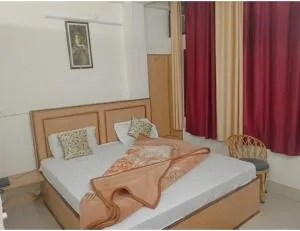 Hotel Evergreen, Uttarkashi - Dharāsu