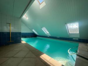 Villa in Filot with indoor pool