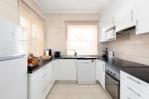 Villa Farol by OCvillas