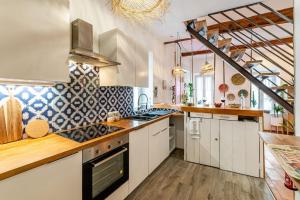 Ciotat colada beau duplex atypique à 50 m du port Classé 3 étoiles